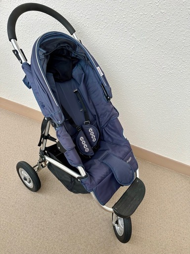 ベビーカー　AirBuggy