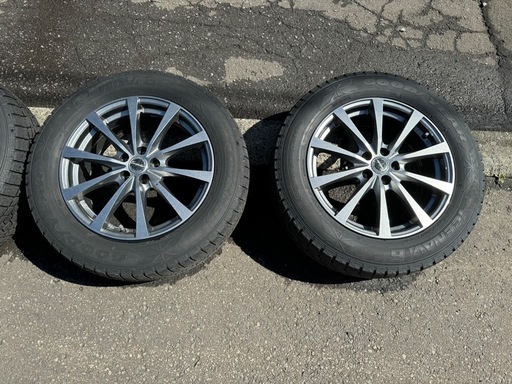 Exceeder 17インチ　ダークシルバー　4本セット