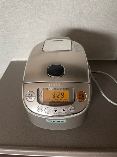象印マホービン 象印 炊飯器 3合 圧力IH式 極め炊き シャンパンゴールド NP-RK05-NZ\n