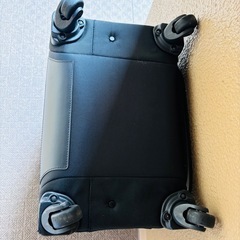 プロテカ◼️黒スーツケースの画像