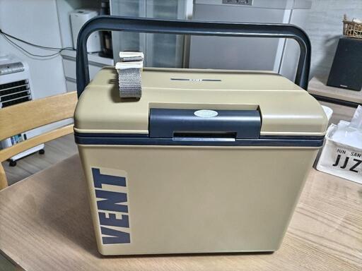 日本製　クーラーボックス
