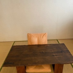 吉祥寺の手作り家具屋の座卓。