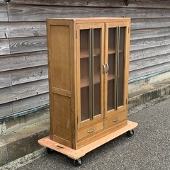 ナラの木のキャビネット　本棚　食器棚　モールガラス　古家具　古道具