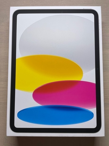 8/31購入 iPad 第10世代　未開封　新品　保証書あり