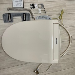 パナソニック 温水洗浄便座 DL-RL20-WS 2018年製