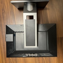 デル(dell）ディスプレイ モニター（19インチ）の画像