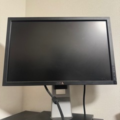 デル(dell）ディスプレイ モニター（19インチ）の画像