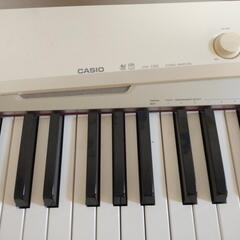 88鍵盤キーボード　casio px-130 Privia 標準ピアノ形状鍵盤の画像