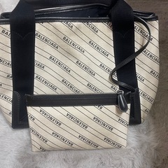 バレンシアガ　トートバック