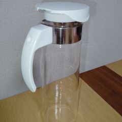 ピッチャー耐熱ガラス　HARIO　1.4L