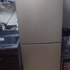 冷蔵庫　Haier(JR-NF218A)2ドア218L　2018...