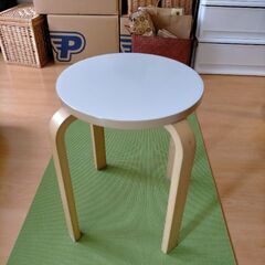 ニトリ木製スツール（ホワイトHF01）