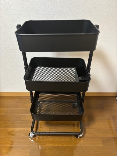 商談中【美品】ニトリ・スチールワゴン_高さ調整可