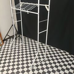 【コレ見て！ 家具】 ランドリーラック 棚２段  ハンガーバー付きの画像