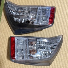 テールランプ プリウス30