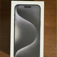 Phone 15 Pro Max 256GB ブラックチタニウム...