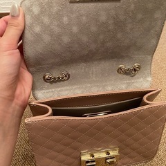 FURLA キルティングショルダーバッグ　の画像