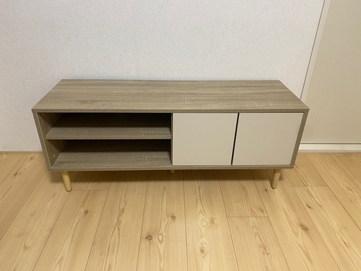 Erinバイカラーテレビボード