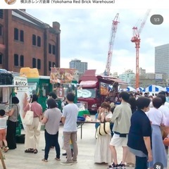 屋外飲食イベントスタッフの画像