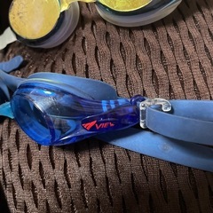 ゴーグル他ゴーグル2個セットの画像