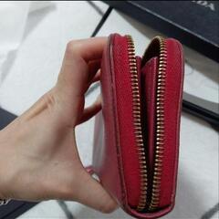 プラダ　ピンク　長財布