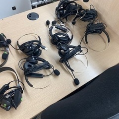 コールセンター オフィス家具 キャレルデスク チェア パソコン 50台以上の画像