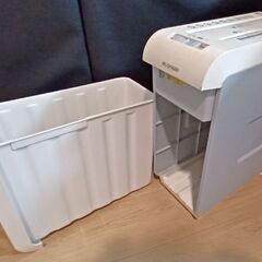 アイリスオーヤマのシュレッダー