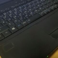 10％値下げは今日まで！9月末までの期間限定10％値下げ！お見逃しなく TOSHIBA dynabook Satellite B552/H ジャンクの画像