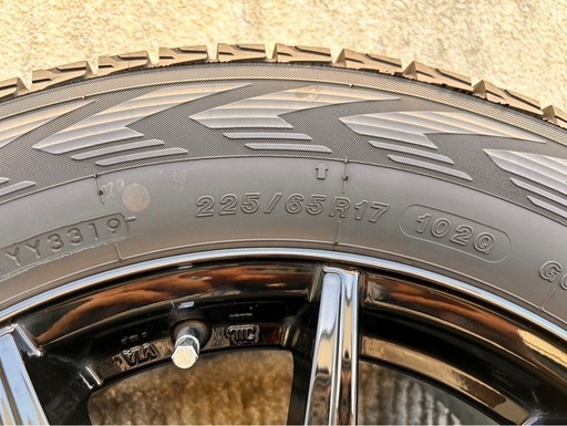 スタッドレス　YOKOHAMA  ホイール　4本セット