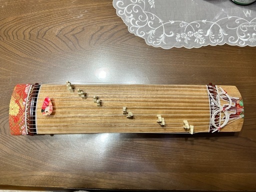 ミニ琴 長さ42.5cm ☆超美品☆ミニ琴 全長約42cm 短琴 和楽器 13弦 お筝 お琴 (ymat