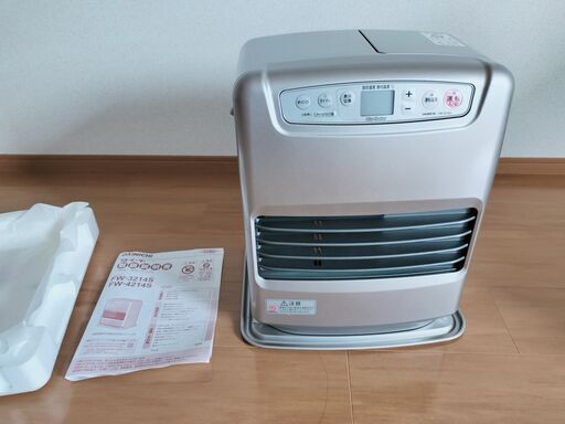 石油ファンヒーター　新品・未使用