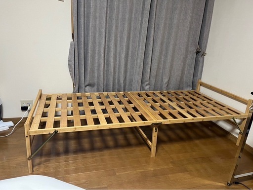 シングルベッド