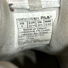 韓国限定  FILA23cmの画像