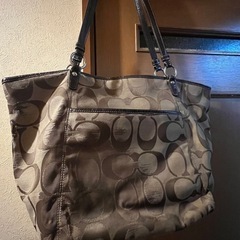 正規品コーチ　coach  トートバック　A4サイズ収納可能品の画像