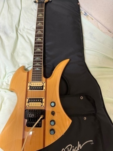 B.C.Rich モッキンバード　ナチュラル　ボルトオン