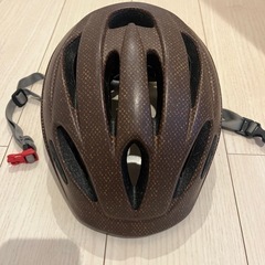 自転車　ヘルメット