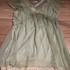 0円　パーティー用ブラウス