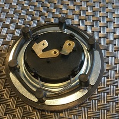 ホーンボタン　中古の画像