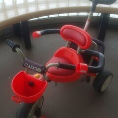 三輪車 おまけでお菓子