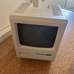 激レア Macintosh Plus 1MB 直筆サイン入り