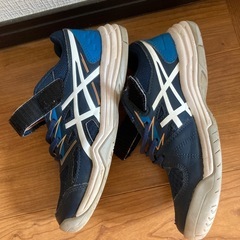 テニスシューズ　アシックス　21.５cm　　の画像