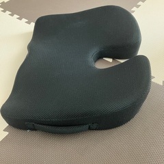 腰痛緩和クッション