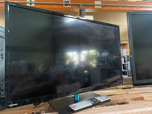 TOSHIBA REGZA テレビ　　32型
