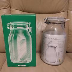 果実酒の瓶3L・2個の画像