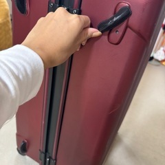 スーツケース※鍵、ハンガー付きの画像