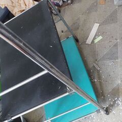 カラフル３段棚、アイアン、頑丈、６２ｘ３８ｘ９４の画像