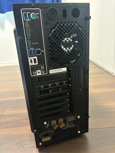 元値30万円COREi7RTX2070Superゲーミングpc本体のみ(コードは付きません)