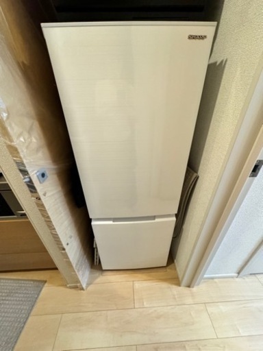 SHARP 冷蔵庫 SJ-D18H-W  2022年製