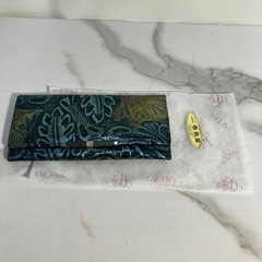 ☆値下げ☆O2409-024 香鳥屋 長財布 リーフ柄 グリーン...