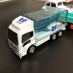 （9月15日までの出品）車おもちゃ　まとめ売り4台の画像